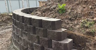 Установка подпорной стенки в Михайловке в октябре