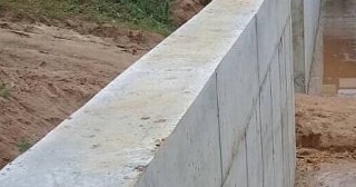 Строительство подпорной стенки из бетона в Михайловке в октябре