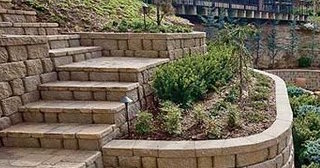 Установка подпорных стенок из блоков в Михайловке от 3558 руб. - ТротуарнаяПлитка